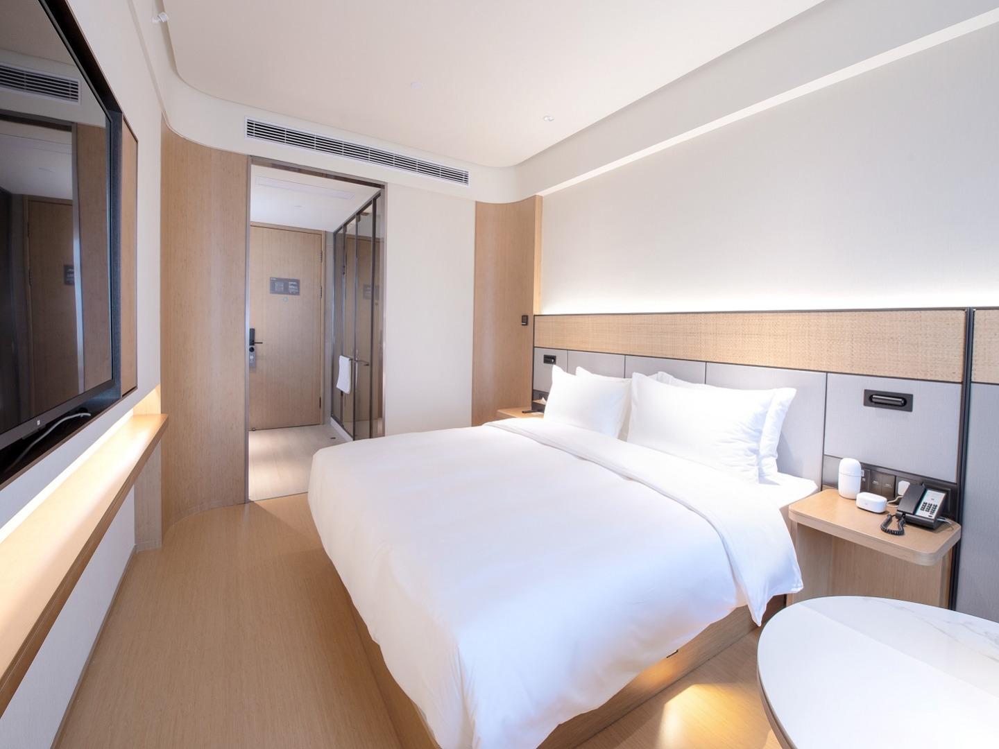 Ji Hotel 3*